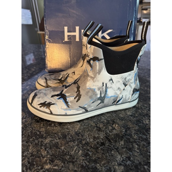 HUK Fishing Boot Cane Bay Rogue Wave H8021034-013 Volcanic Ash Size 10 New